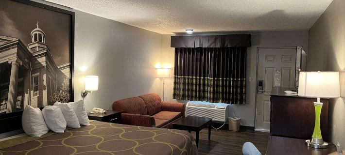 Super 8 by Wyndham Meridian Hotele w: Meridian
