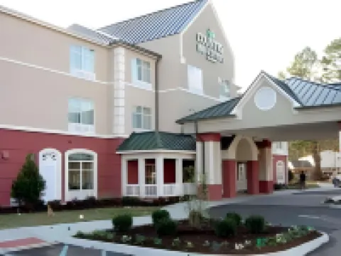 คันทรีอินน์แอนด์สวีทส์ บายเรดิสัน นิวพอร์ตนิวส์เซาท์ VA