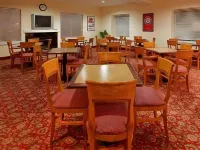 Four Points by Sheraton Dallas Arlington Entertainment District - breakfast