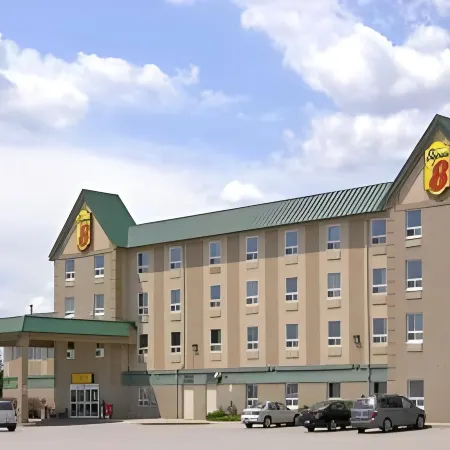 Four Points by Sheraton Vaughan