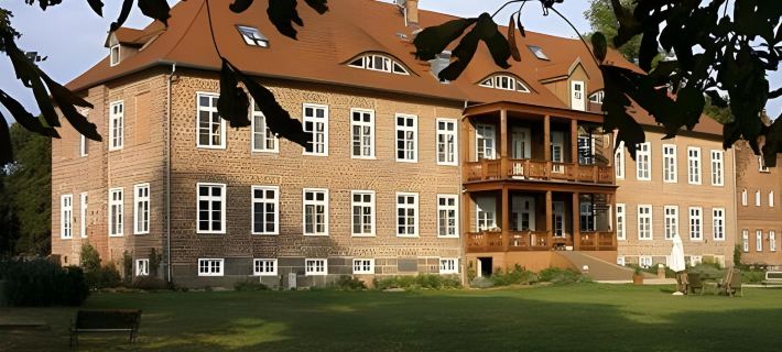 Hotel & Restaurant Gutshaus Ludorf Hotels in Muritz