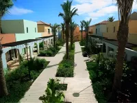 Broncemar Beach Suites Hotels in der Nähe von The Lord Nelson Bar