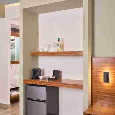 Cristalino Lagoon Front Hotel, Restaurant & Spa Rooms