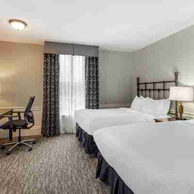 Essex Street Inn & Suites, Ascend Hotel Collection Rooms