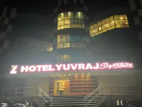 Hotel Yuvraj Signature