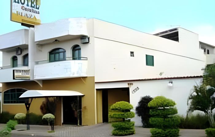 Hotel Carolina Plaza
