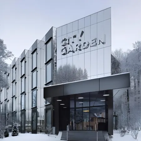 City Garden Hotel