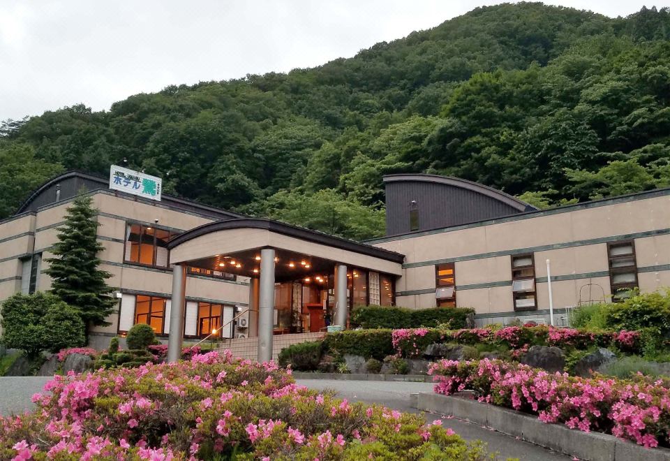 hotel overview picture