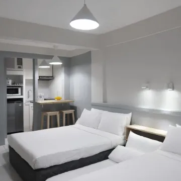 Dragonfly Apartments and Transient House