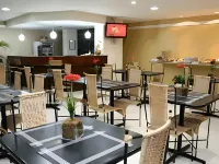 Residence Plaza Flat
