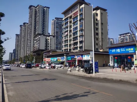 Biaoshi Apartment (Chongwen Street No. 1)