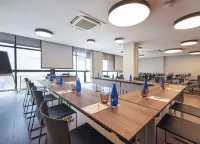Malaga Alameda Centro Affiliated by Meliá - Ramah Hewan Peliharaan