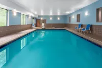 Holiday Inn Express & Suites Dubois Hotels in DuBois