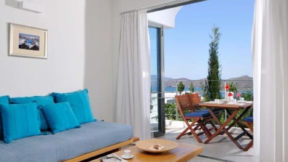 Elounda Living Residences by Ghh