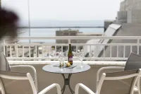 薩洛尼卡廣場酒店