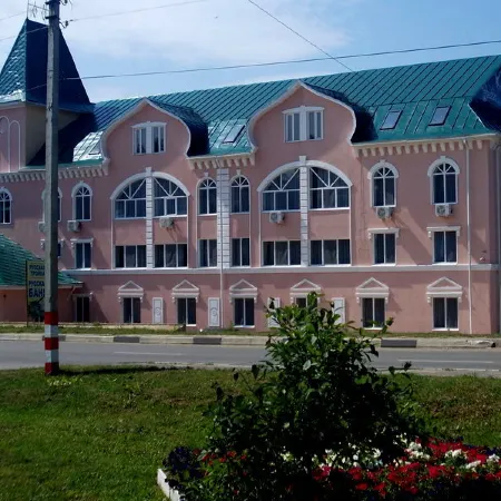 Russkaya Trojka Hotel