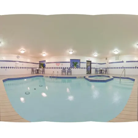 Holiday Inn Express & Suites BARRIE by IHG