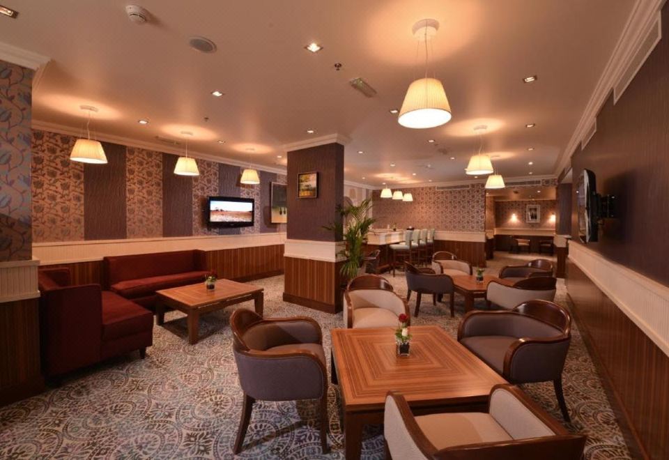 Al Hamra Hotel Dubai Over view