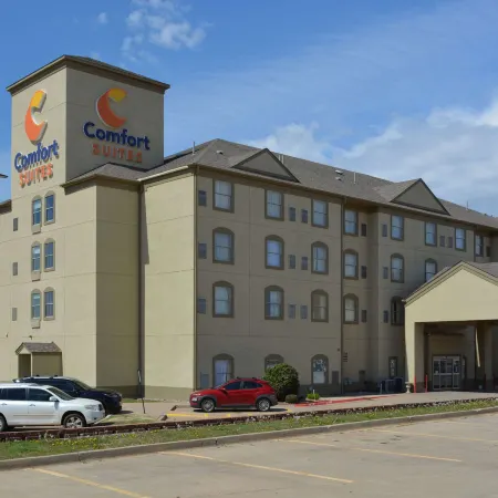 Comfort Suites Yukon - SW Oklahoma City