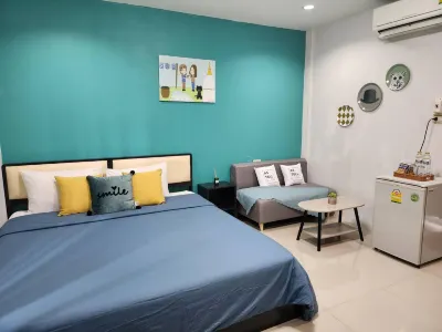 MT Place Sakon Nakhon Các khách sạn gần Wat Ban Dong Noi Samakkhi Tham