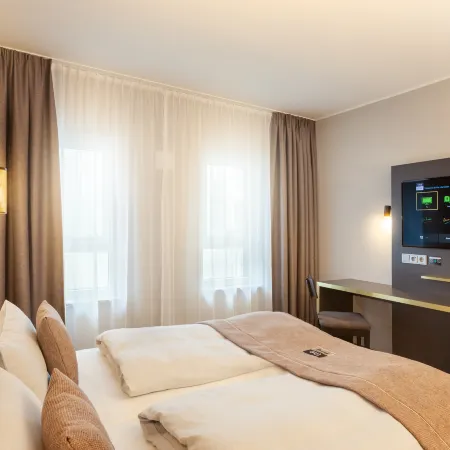 Holiday Inn - the niu, MESH STUTTGART MESSE by IHG