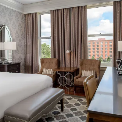 St. Louis Union Station Hotel, Curio Collection by Hilton Hotels near Greyhound: Bus Station