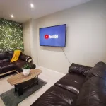 4Br Modern Botanic House