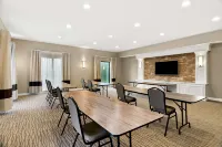 Comfort Suites Rensselaer near Fair Oaks