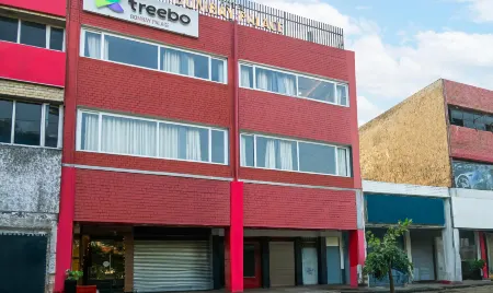 Treebo Bombay Palace Отели в г. Манимажра