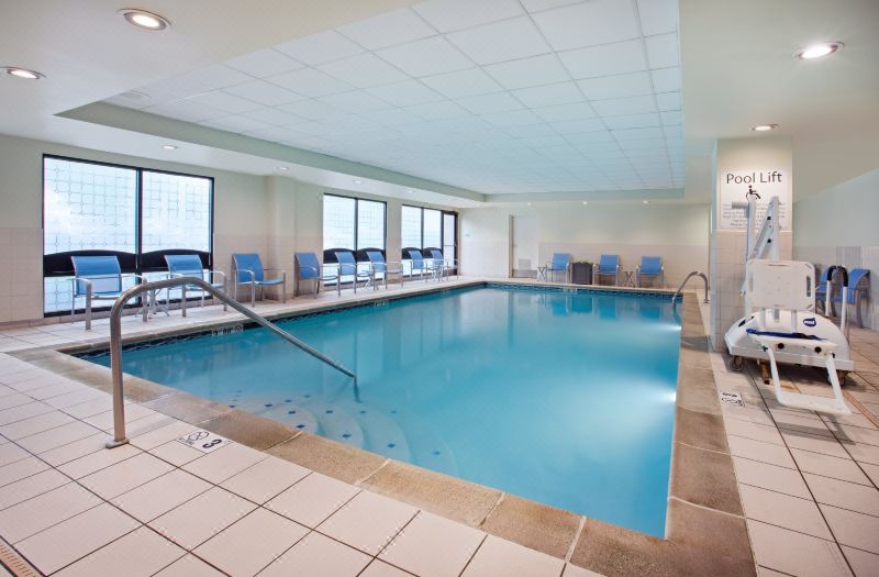 Holiday Inn Express & Suites Cincinnati Riverfront by IHG photo 4
