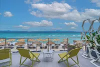 Ammon Zeus Luxury Beach Hotel - Romantic