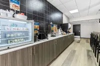 Clarion Pointe Franklin - Nashville Area - breakfast