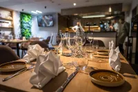 Kistücsök Food & Room Hotels in Balatonföldvári