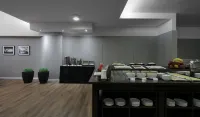 Hotel 8 de Octubre - breakfast