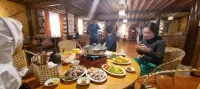 Long Cổ Trấn Homestay Hotels in Lung Cu