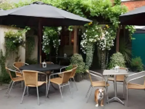 羔羊旅館 馬爾堡酒店