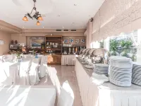 阿爾吉奧尼斯酒店 新卡利克拉蒂業酒店