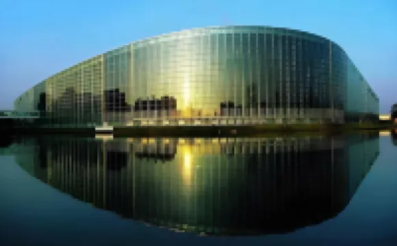 이비스 스트라스부르 상트르 레 알르