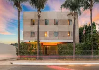 Sirtaj – Beverly Hills Hotels in Beverly Hills