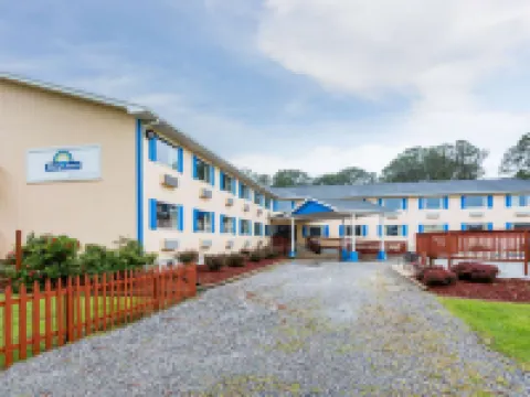 Days Inn by Wyndham Chincoteague Island Hotéis em Accomack County