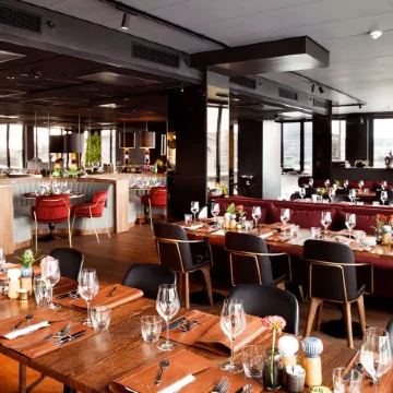 Clarion Hotel The Hub