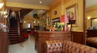 Hotel de La Paix - ที่มีบาร์
