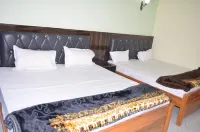 Goroomgo A.V Priya Rajgir Hotels in Nawada