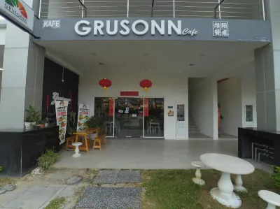 No.4 the Cave @ Puchong Skypod Residence Hotels in 