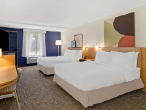 Spark by Hilton Daleville Roanoke North Hotels in Botetourt County