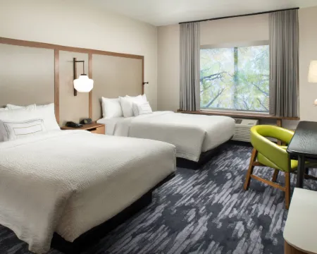 フェアフィールド・イン＆スイート・アセンズ アセンズのホテル