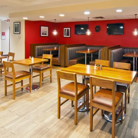 Four Points by Sheraton Nashville Airport