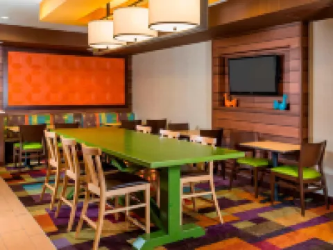 Fairfield Inn Muncie Hotels in Muncie