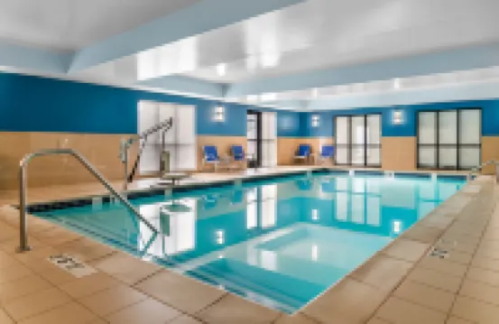 햄프턴 인 디트로이트/오번 힐-노스