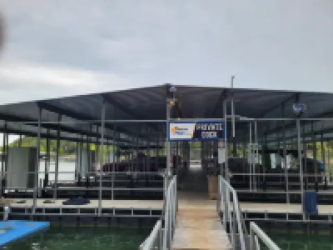 Cabin #9 The Spruce-Log cabin on Table Rock Lake Hotels in Shell Knob